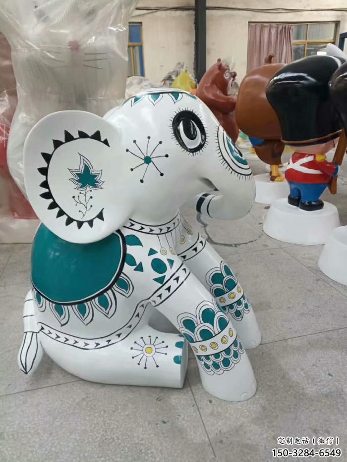 庭院小象雕塑，動物主題，仿木工藝
