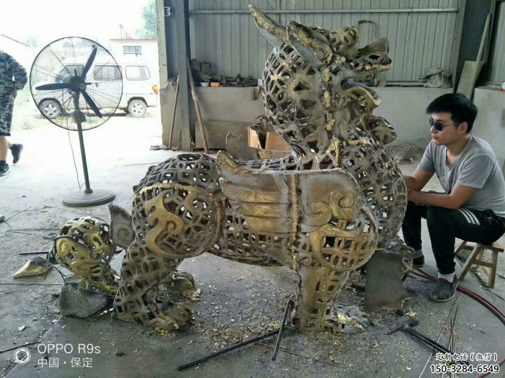 室內貔貅雕塑，拉絲海洋雕塑，抽象效果