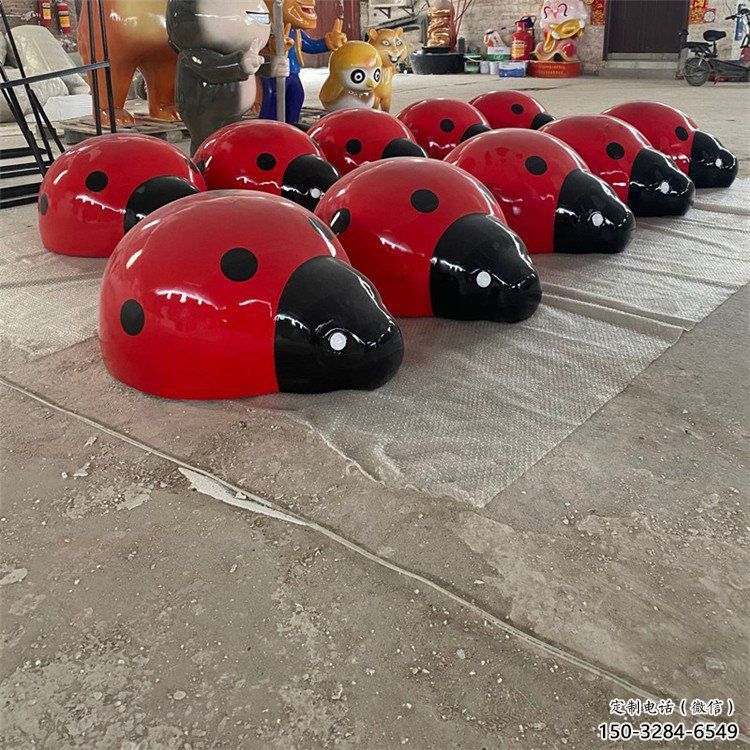公園瓢蟲雕塑，噴砂發光雕塑，鑄銅工藝