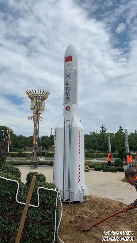 大型火箭雕塑 歐式步行街?jǐn)[件 彩繪雕塑 大型火箭雕塑 歐式步行街?jǐn)[件 彩繪雕塑