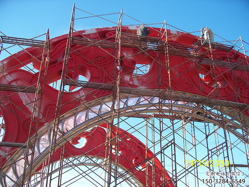 現(xiàn)代拱門雕塑,鏤空藝術(shù)制作，不銹鋼金屬大門雕塑