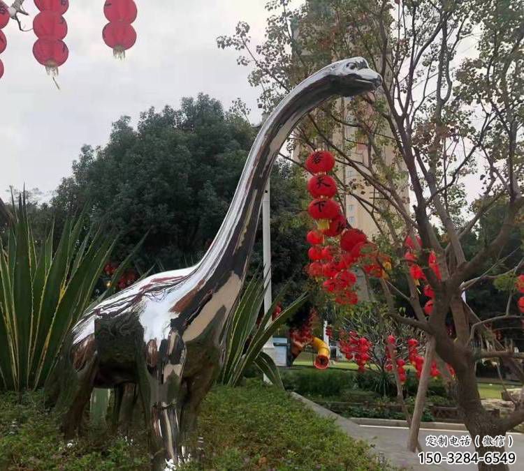 恐龍雕塑通用,花園小品,廣場(chǎng)鏡面恐龍雕塑廠家 恐龍雕塑通用,花園小品,廣場(chǎng)鏡面恐龍雕塑廠家