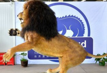 玻璃鋼彩繪仿真獅子雕塑，動(dòng)物景觀擺件