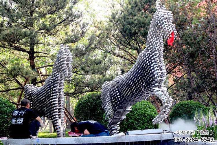 方塊馬雕塑定制，露天雕塑，不銹鋼方塊馬雕塑展品