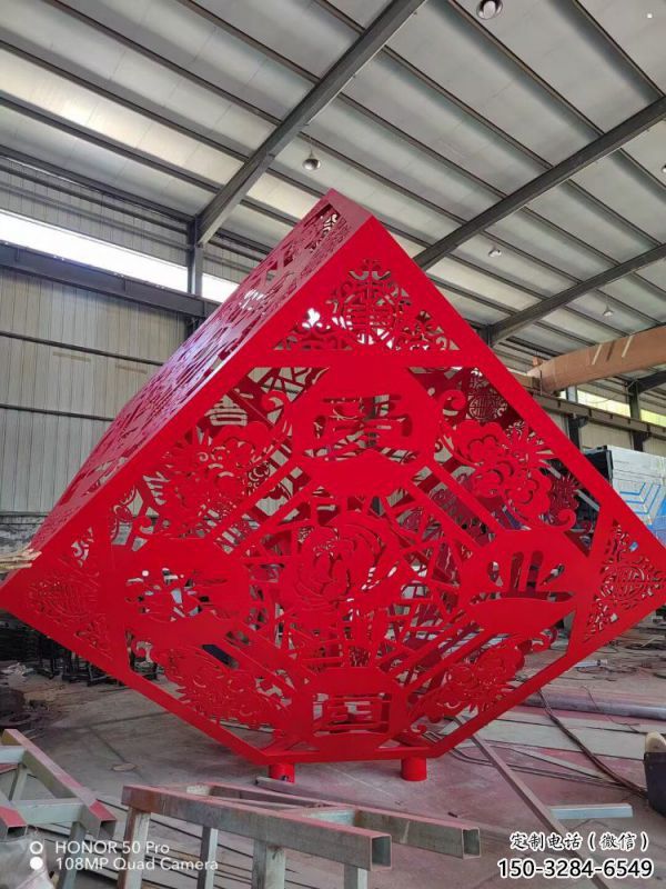 立方體雕塑標準,廣場系列,戶外鏤空立方體雕塑指用 立方體雕塑標準,廣場系列,戶外鏤空立方體雕塑指用