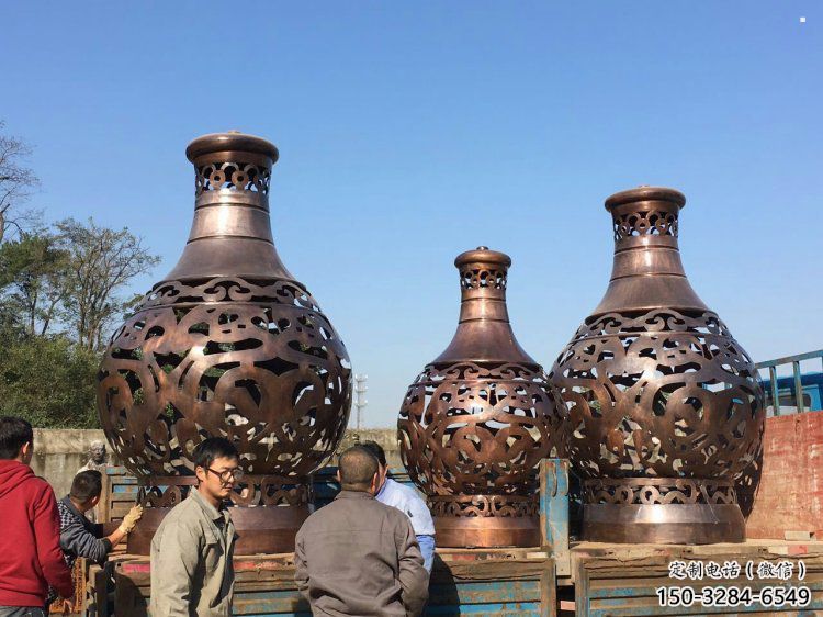 銅花瓶雕塑精選，戶外雕塑，景觀銅花瓶雕塑優(yōu)價(jià)