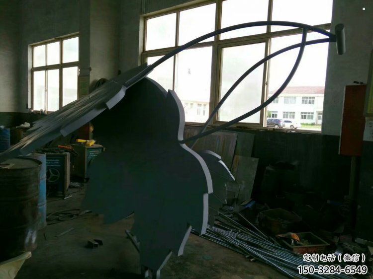 楓葉雕塑承接，歐式風格，不銹鋼楓葉雕塑精選
