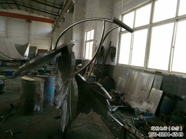 楓葉雕塑優選,陸地擺件,藝術不銹鋼楓葉雕塑供應 楓葉雕塑優選,陸地擺件,藝術不銹鋼楓葉雕塑供應