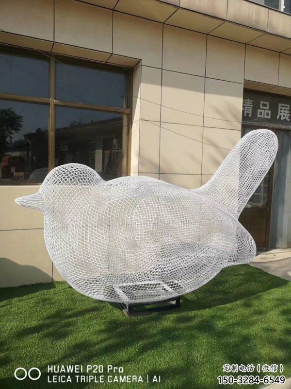 鏤空鳥雕塑優(yōu)選,多彩藝術(shù),抽象鐵藝小鳥雕塑選用 鏤空鳥雕塑優(yōu)選,多彩藝術(shù),抽象鐵藝小鳥雕塑選用