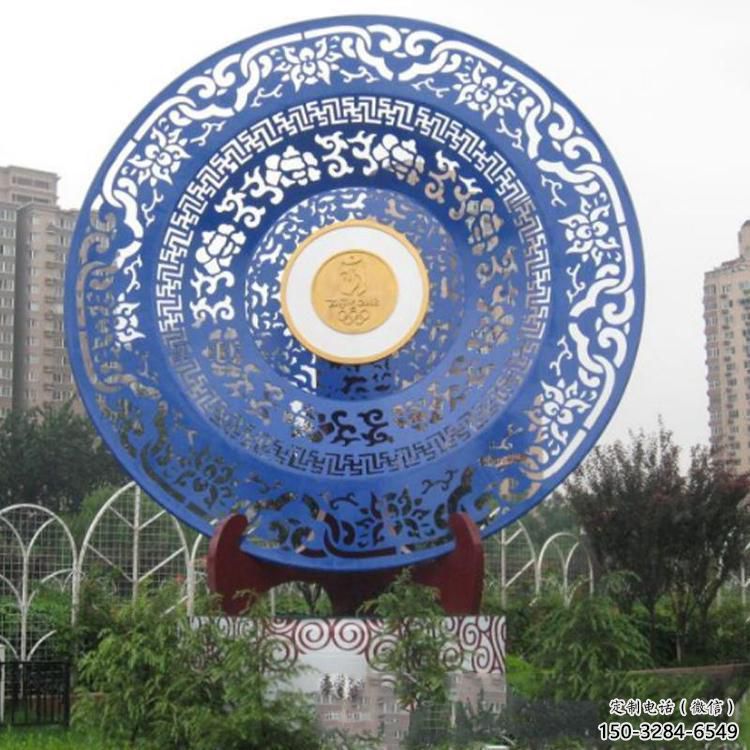 建筑圓環(huán)雕塑承接，美陳雕塑，烤漆圓環(huán)雕塑定制