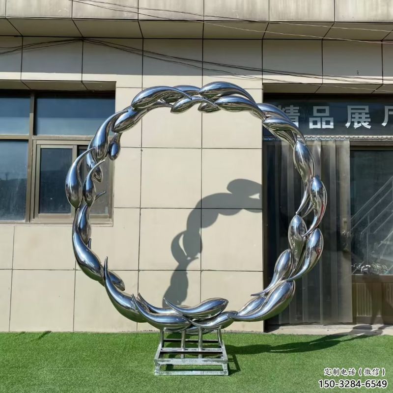 金魚雕塑定價，街景小品，環境圓環金魚雕塑批發
