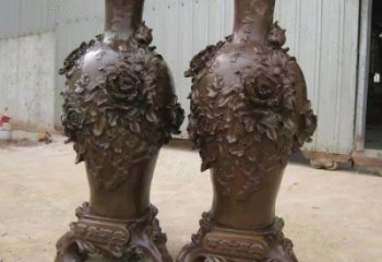 銅花瓶雕塑供應(yīng)，城市裝飾，彩色銅花瓶雕塑優(yōu)選