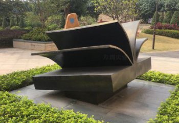 銅書本雕塑制作，景區案例，銅書本雕塑定做廠家