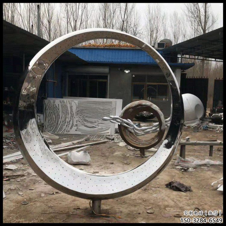 月牙雕塑定價，街頭雕塑，烤漆鏤空月牙雕塑定價