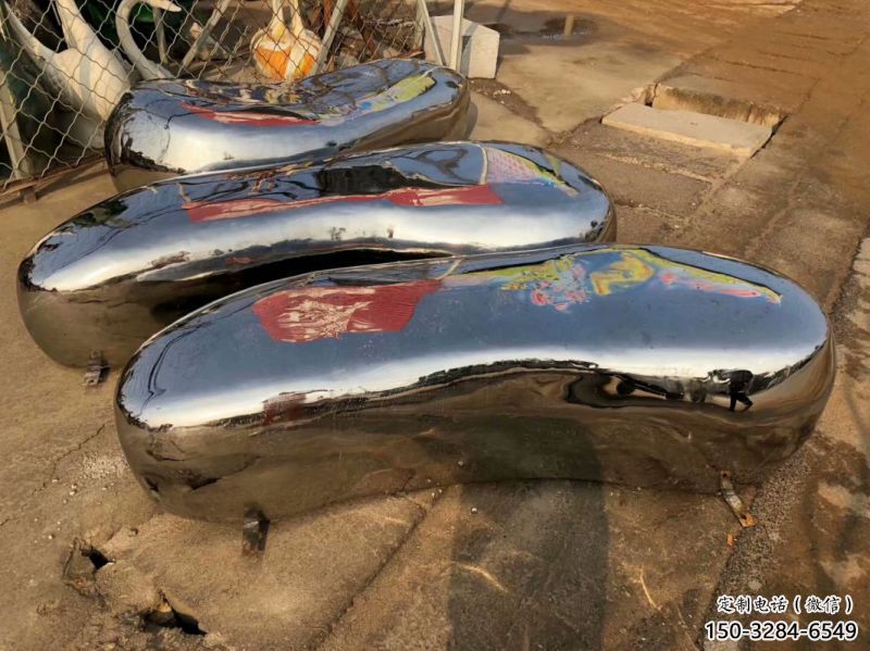 靈武坐凳雕塑，小區(qū)園林雕塑，不銹鋼鏡面效果