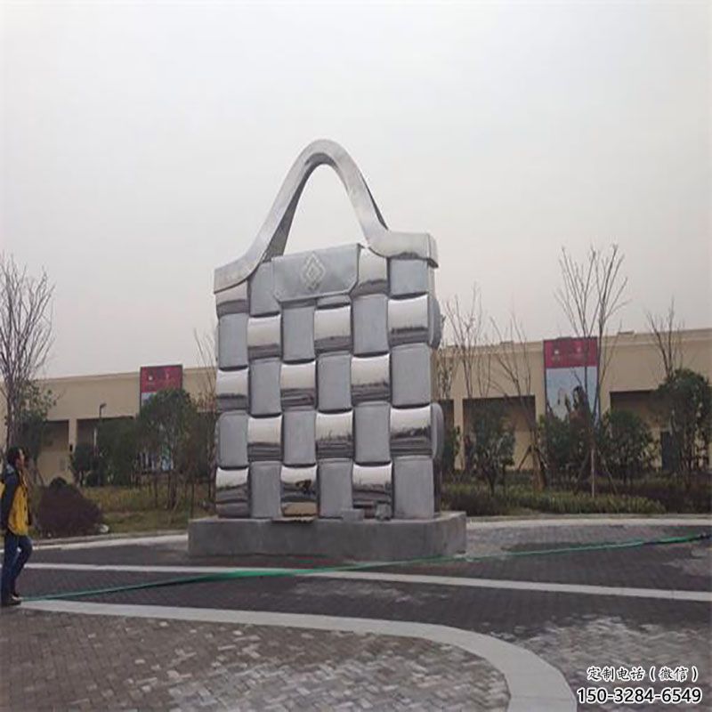 黃南景觀背包雕塑優(yōu)選,陸地擺件,園林不銹鋼背包雕塑供應 黃南景觀背包雕塑優(yōu)選,陸地擺件,園林不銹鋼背包雕塑供應